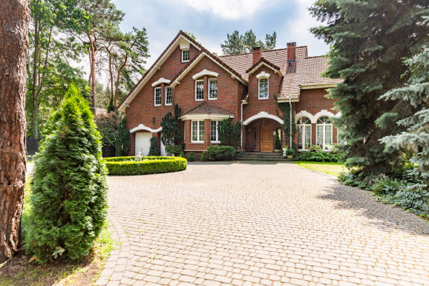Best Driveway Pavers Installation  in Pewee Valley, KY